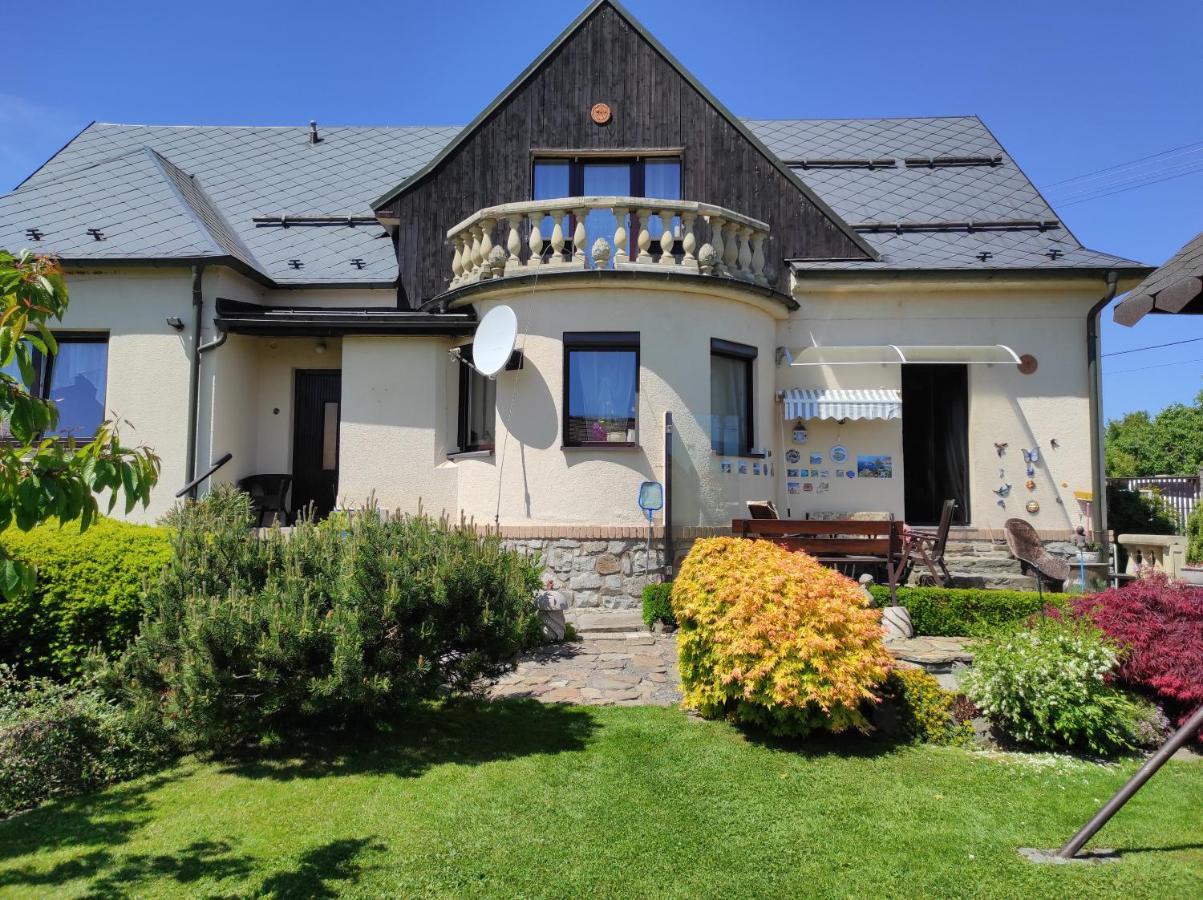 Apartamento U Lesa Bohutín Exterior foto